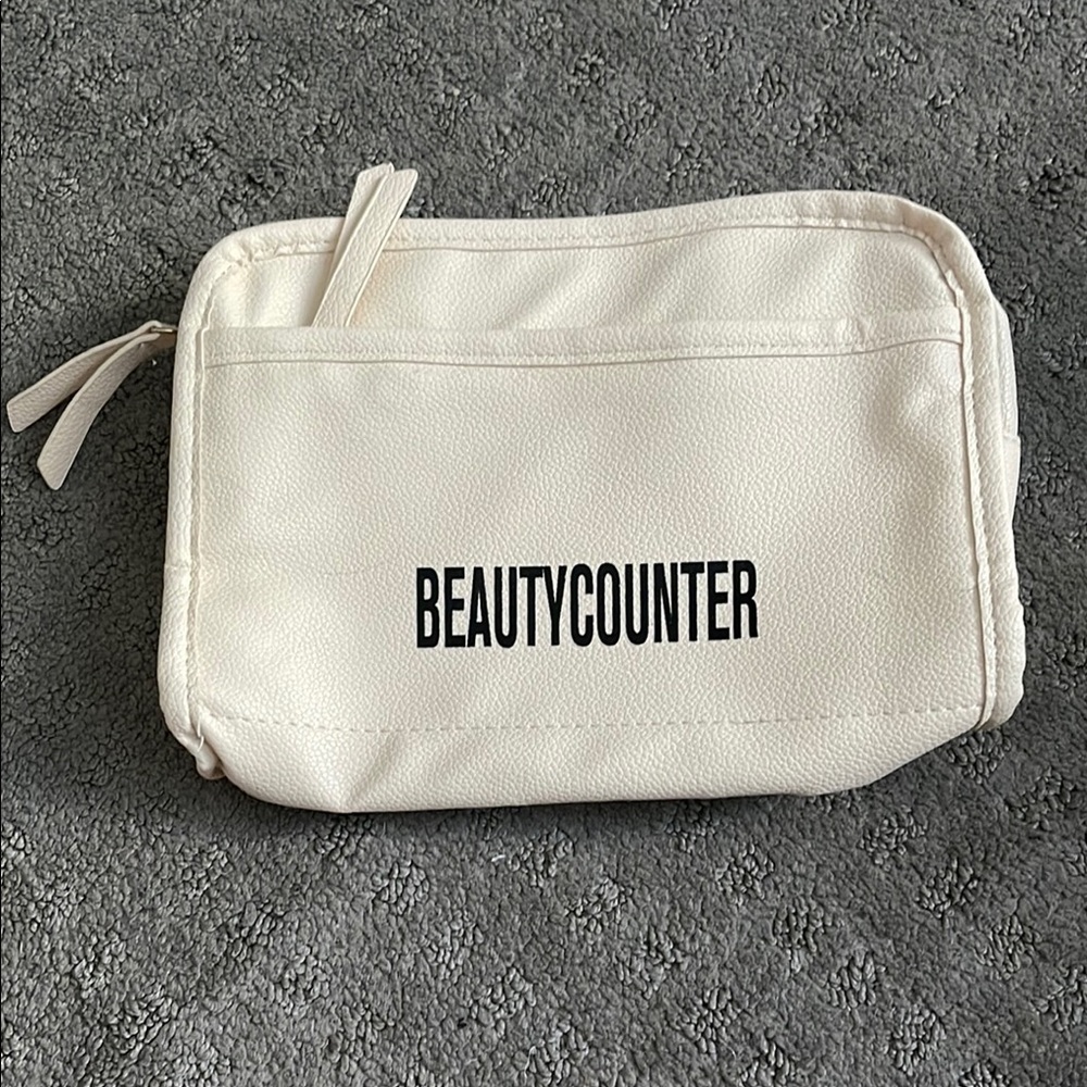 Beautycounter Cream Cosmetic Bag with Zipper Closure